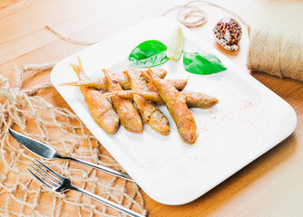 Fried surmullet
