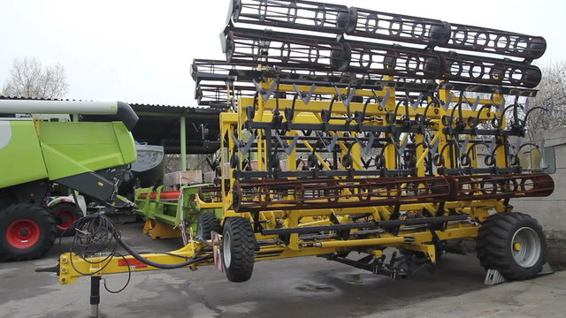  cultivator for seedbed preparation 02