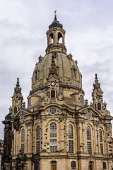 Fototapeta na wymiar Famous Church Frauenkirche (Church of Our Lady) in Dresden.