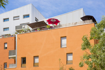 Obraz premium Immeuble moderne dans une architecture futuriste