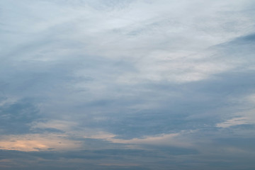 Fototapeta premium Evening sky with clouds background