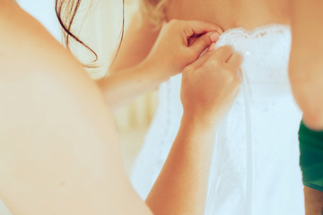 bridemaid clothe white wedding dress for bride