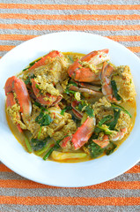 fried crab in yellow curry