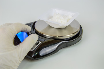 Ointment weighing
