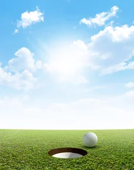 Papier Peint photo Lavable Golf Blue Sky And Putting Green