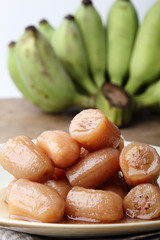 boiled bananas in syrup