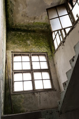 Fototapeta na wymiar Old hospital windows