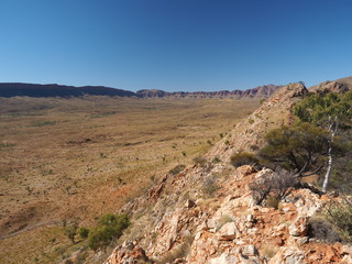 Fototapeta na wymiar Ormiston Pound seen from the highest point of the rim walk, Northern Territory, Australia, July 2015