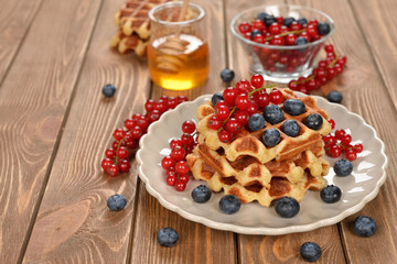Liege waffles with berries