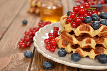 Liege waffles with berries