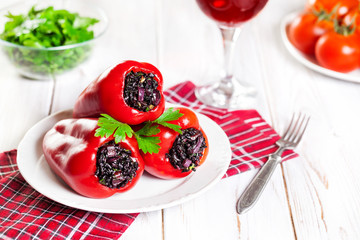 Stuffed capsicums