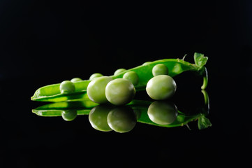 Green peas on