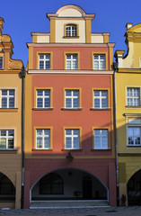 Jelenia Góra - kamieniczki w Rynku © adalbertyn