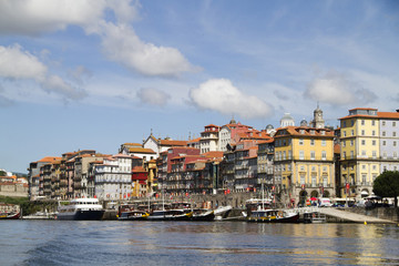 Fototapeta na wymiar Riberia, the riverside quarter, once the red light district, is a tourist center.Oporto,Portugal