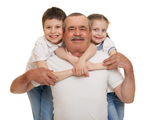 senior with children family portrait