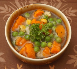 Gemüsesuppe
