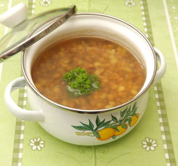 Linsensuppe