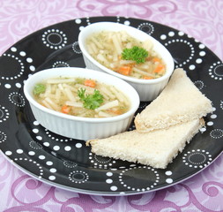 Nudelsuppe