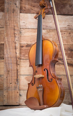 Fototapeta na wymiar Violin and violin bridge