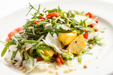 salad with arugula