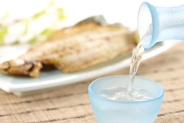 日本酒と笹カレイ