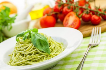 Spaghetti, pasta, dish.