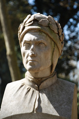 Fototapeta premium Rome,Italy,bust, Dante,Pincio Gardens.