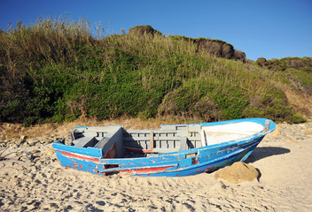 Fototapeta premium Boat wrecked on the beach, Strait of Gibraltar, Spain, southern Europe