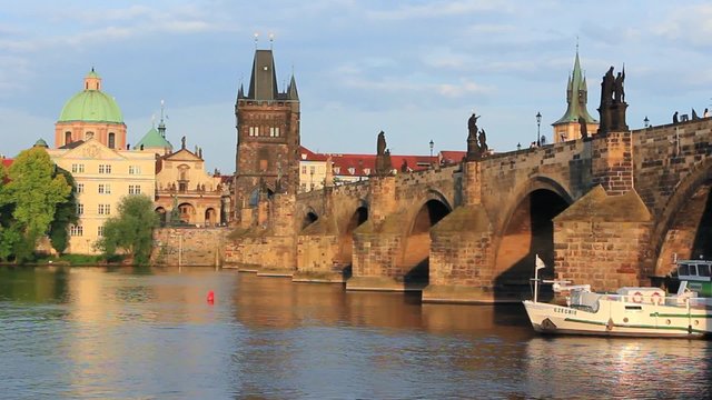 Czech Republic, Prague, view on the Charles Bridge at the Vltava River, with the Old Town Bridge Tower