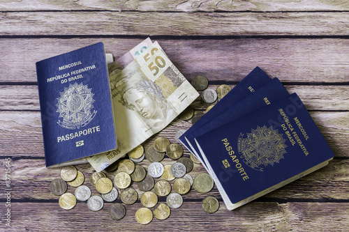 New Brazilian Pport Money And Some American Coins New Brazilian Pport Money And Some American Coins