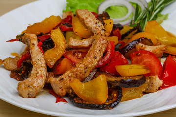Fried pork with vegetables