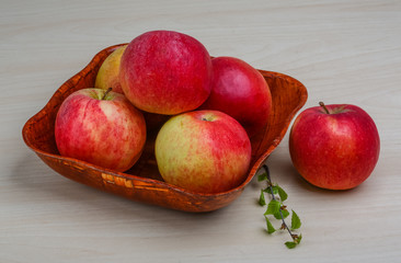Few apples