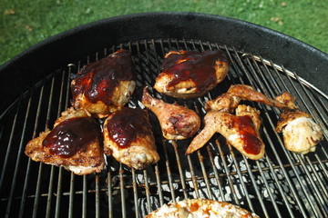 Grilling bbq chicken
