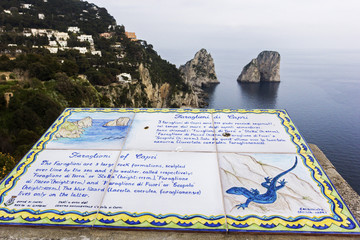 Capri faraglioni