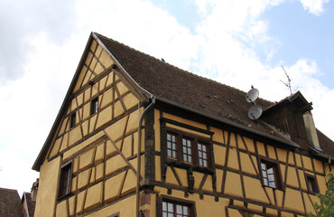 Alsace architecture village de Riquewihr
