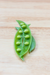 fresh green peas