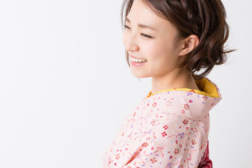 着物を着た女性