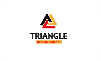 logo triangle