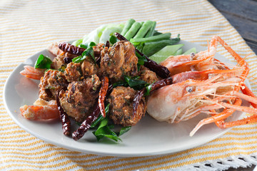 spicy fried pork mince ball with head shrimp, Thai foods