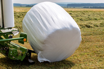 Baler wrapper
