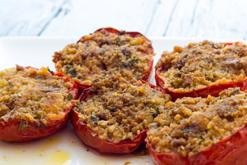 Stuffed tomatoes au gratin