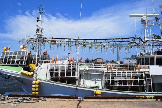 125 件の最適な いか釣り船 画像 ストック写真 ベクター Adobe Stock