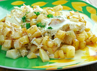 Patatesli yumurta