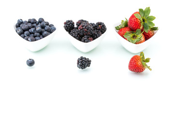 fresh blueberries, Blackberry with strawberry in bowl