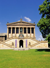 Fototapeta na wymiar ベルリンの旧ナショナル博物館