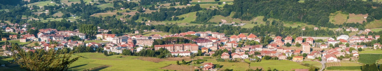 Fototapeta na wymiar Panoramic view of a beautiful spanish town in the mountains of the north Cantabria.