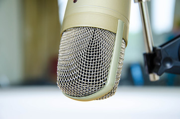 Microphone