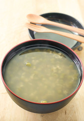 Tua Kiew Tom  (Green Beans in Syrup)