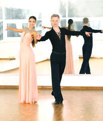 Naklejka premium Ballroom dance in motion