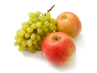 Naklejka na ściany i meble ripe red apples and grapes on white background